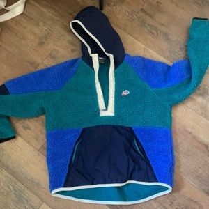 Nike ACG vintage top